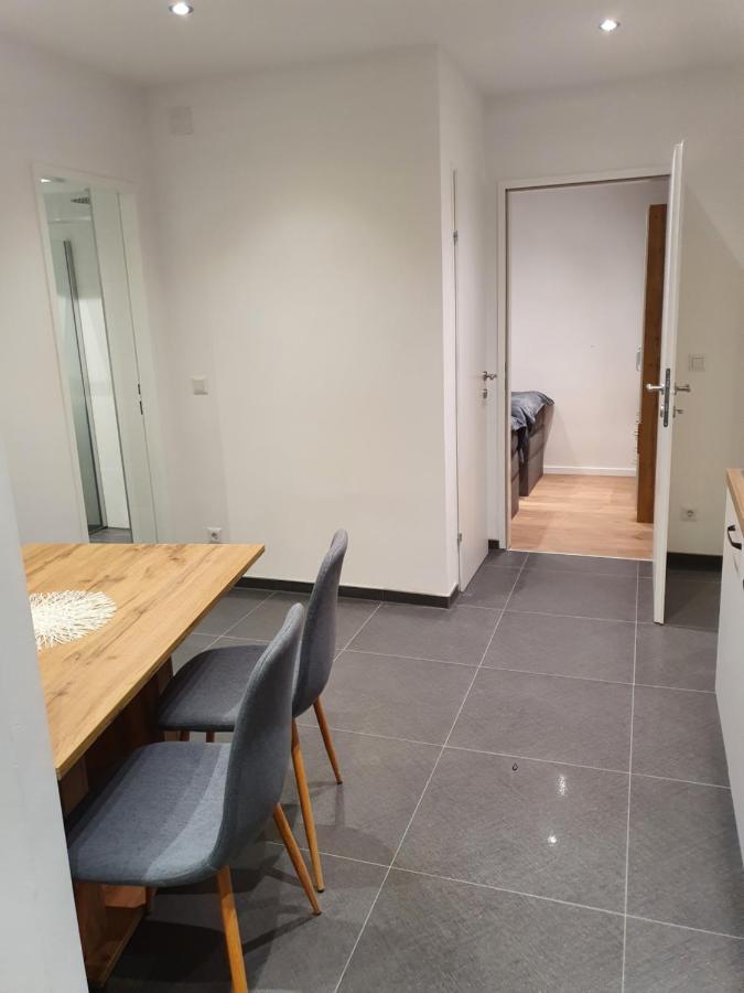 Smarte Dachgeschosswohnung Mit 2 Terrassen Direkt Am Hauptbahnhof Wien Exteriör bild
